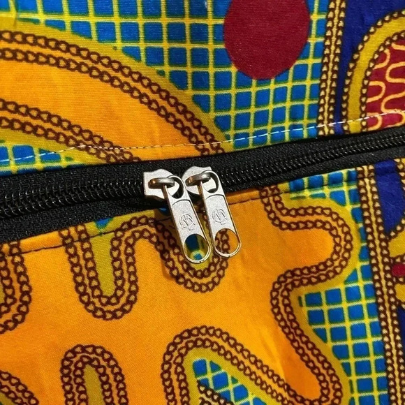 Handcrafted unisex Ankara print vinyl leather duffel weekend travel bag - Picture 4 of 11